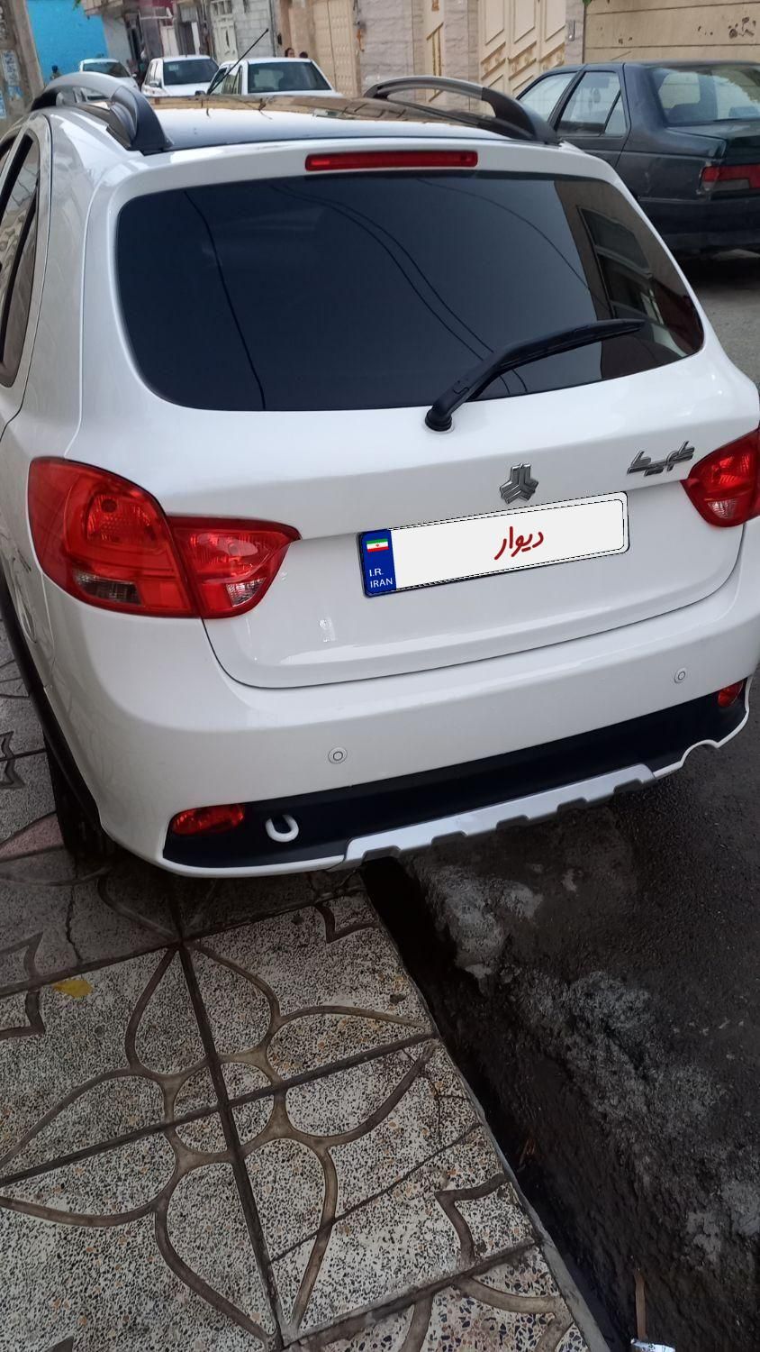 خودرو کوییک، R آگهی ann_19528546