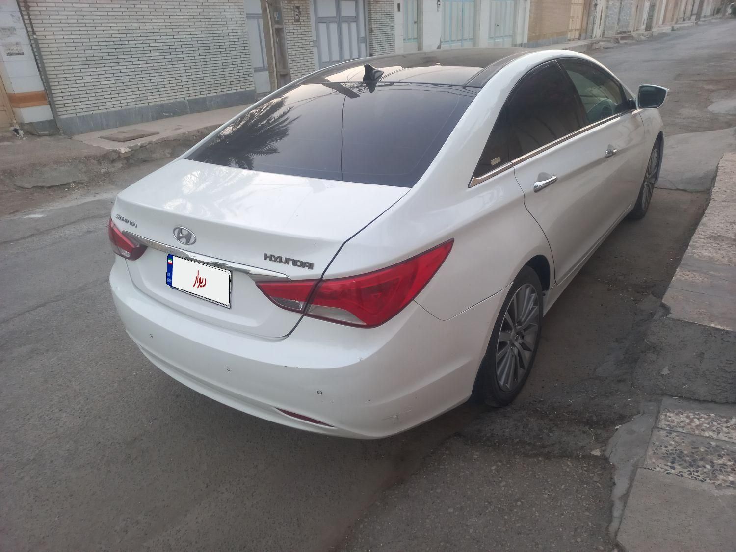 هیوندای سوناتا فول YF - 2014