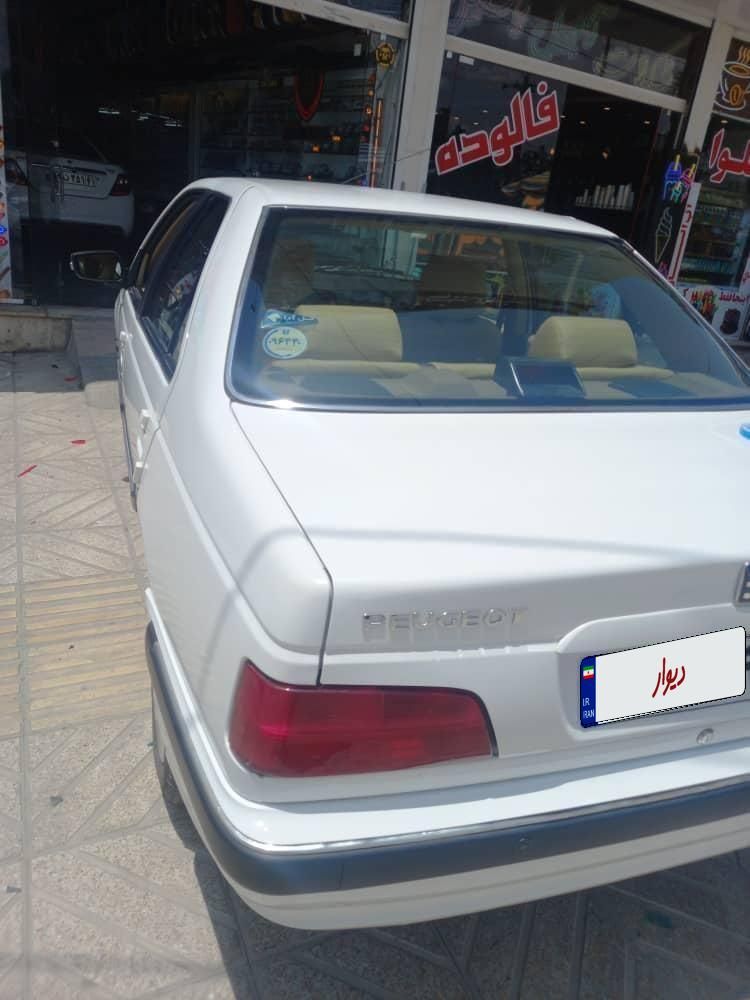پژو پارس XU7P - 1402
