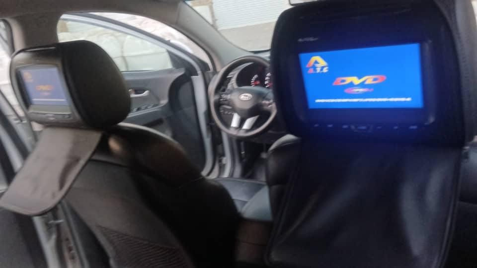 کیا اسپورتیج 4 سیلندر فول 2400cc - 2011