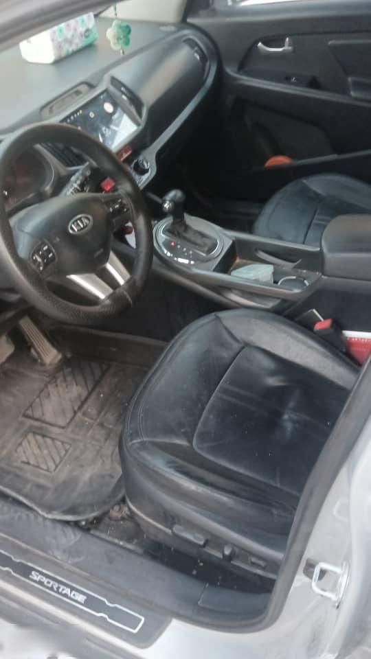 کیا اسپورتیج 4 سیلندر فول 2400cc - 2011