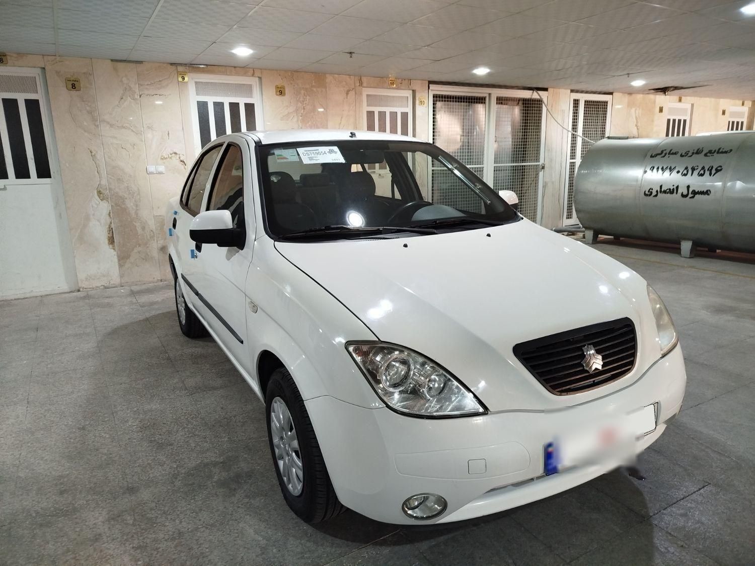 تیبا صندوق دار SX - 1399