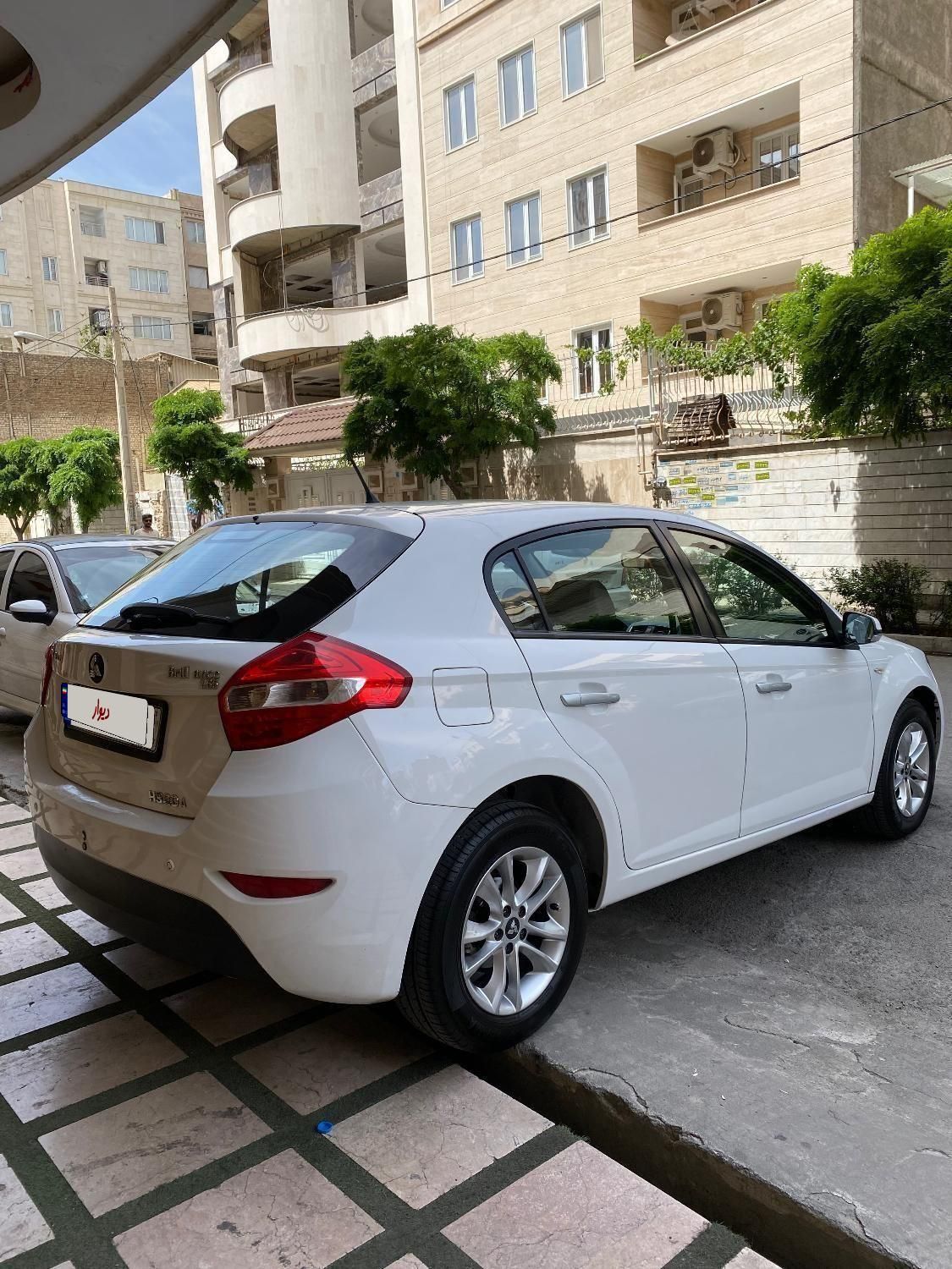 خودرو برلیانس، H320 آگهی ann_19529351