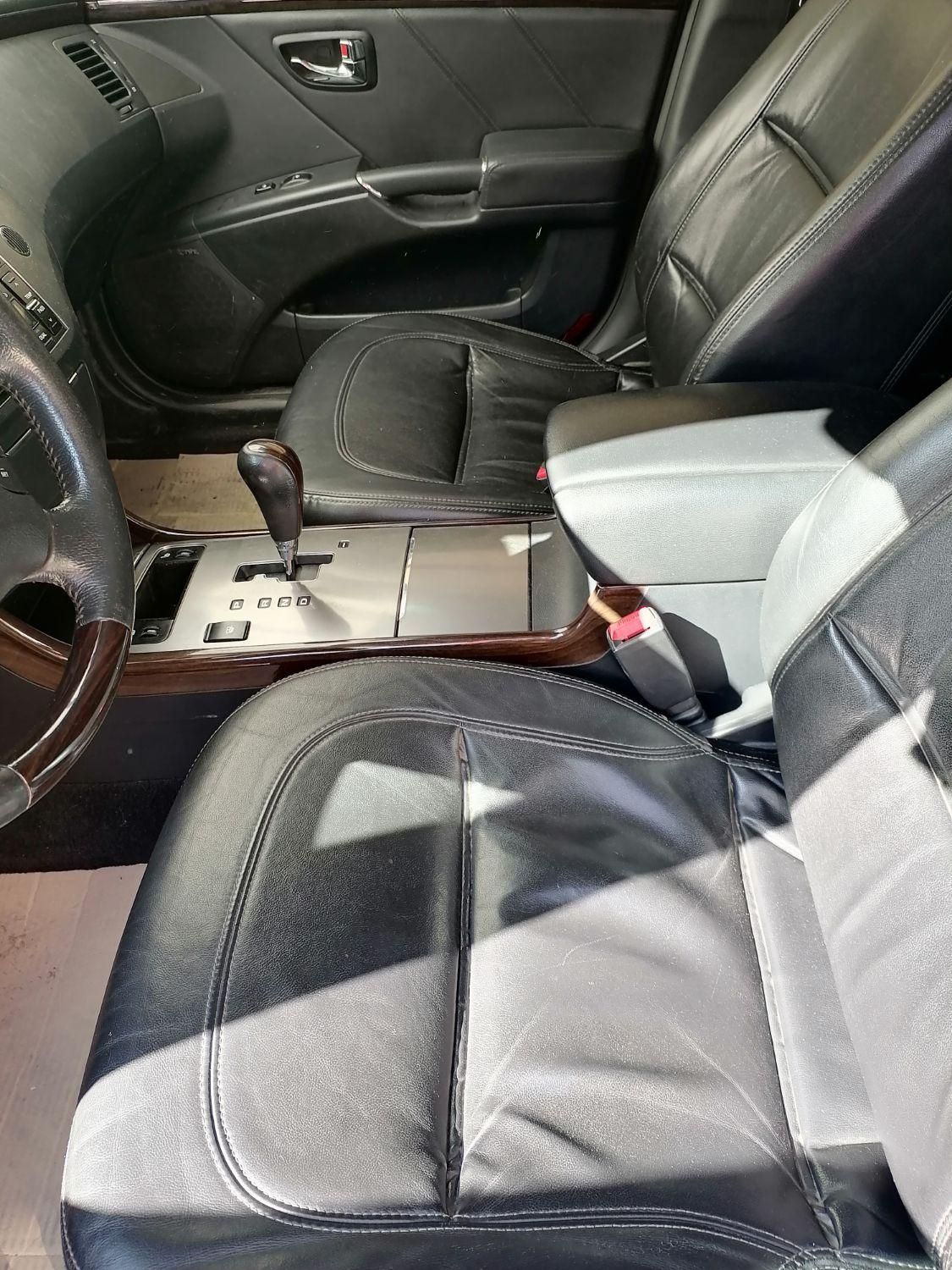 هیوندای آزرا (گرنجور) 3300cc - 2011