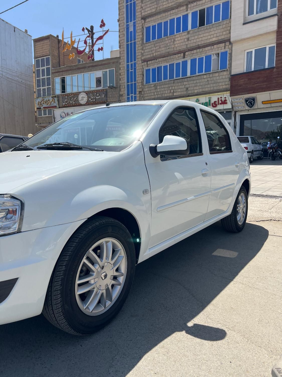 خودرو رنو، تندر 90 پلاس آگهی ann_19529831