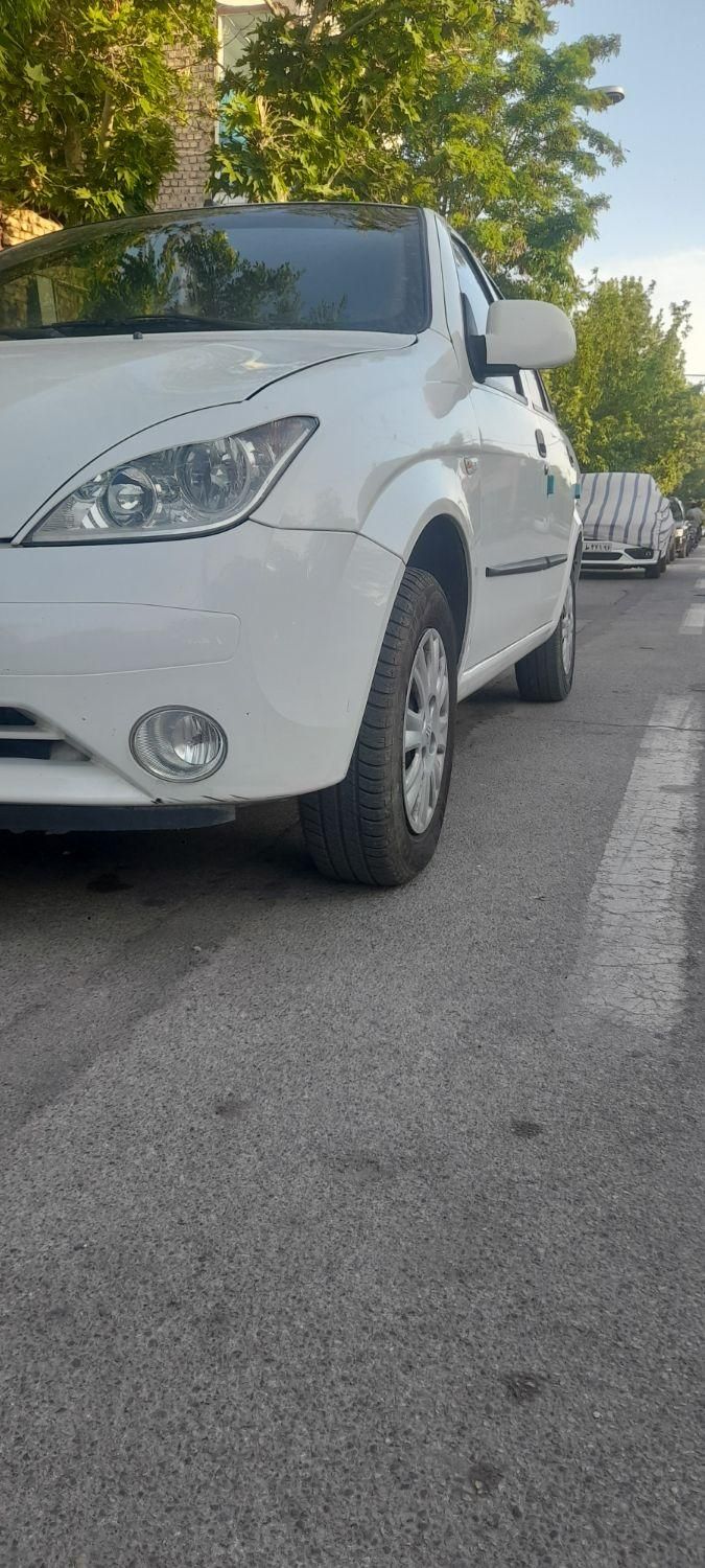 تیبا صندوق دار SX - 1400