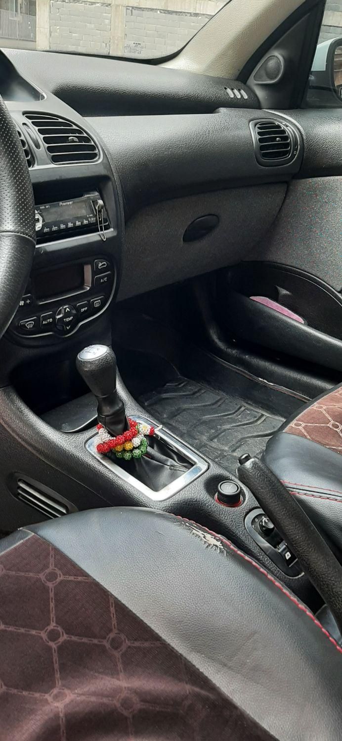 پژو ۲۰۶ صندوق دار v8 - 1388