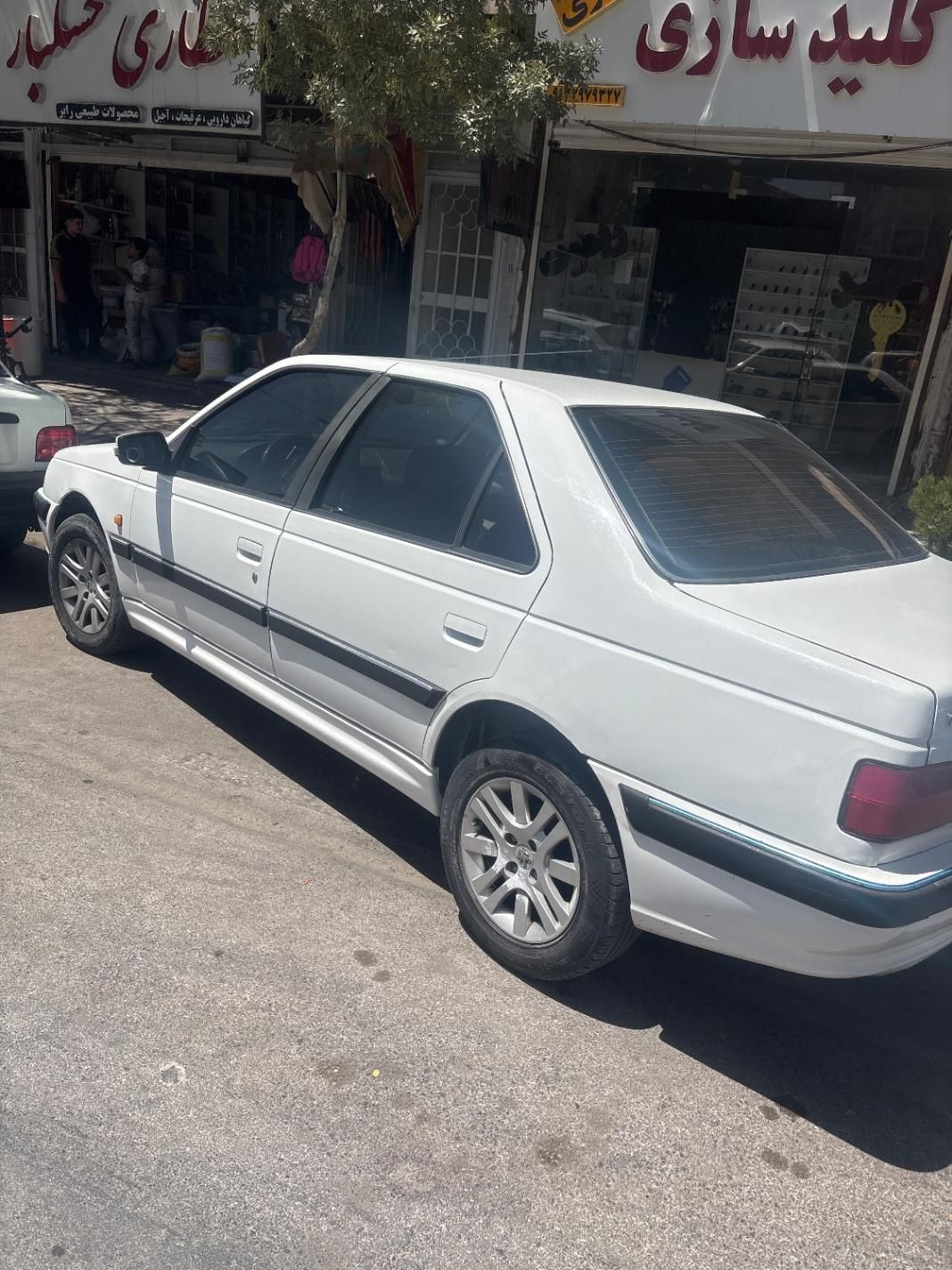 پژو پارس ELX-XU7P سفارشی - 1394