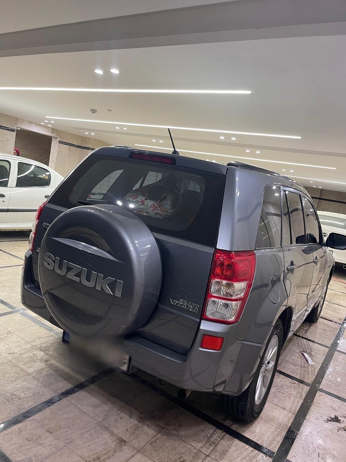 سوزوکی ویتارا ایران خودرو 2400 اتوماتیک - 1396