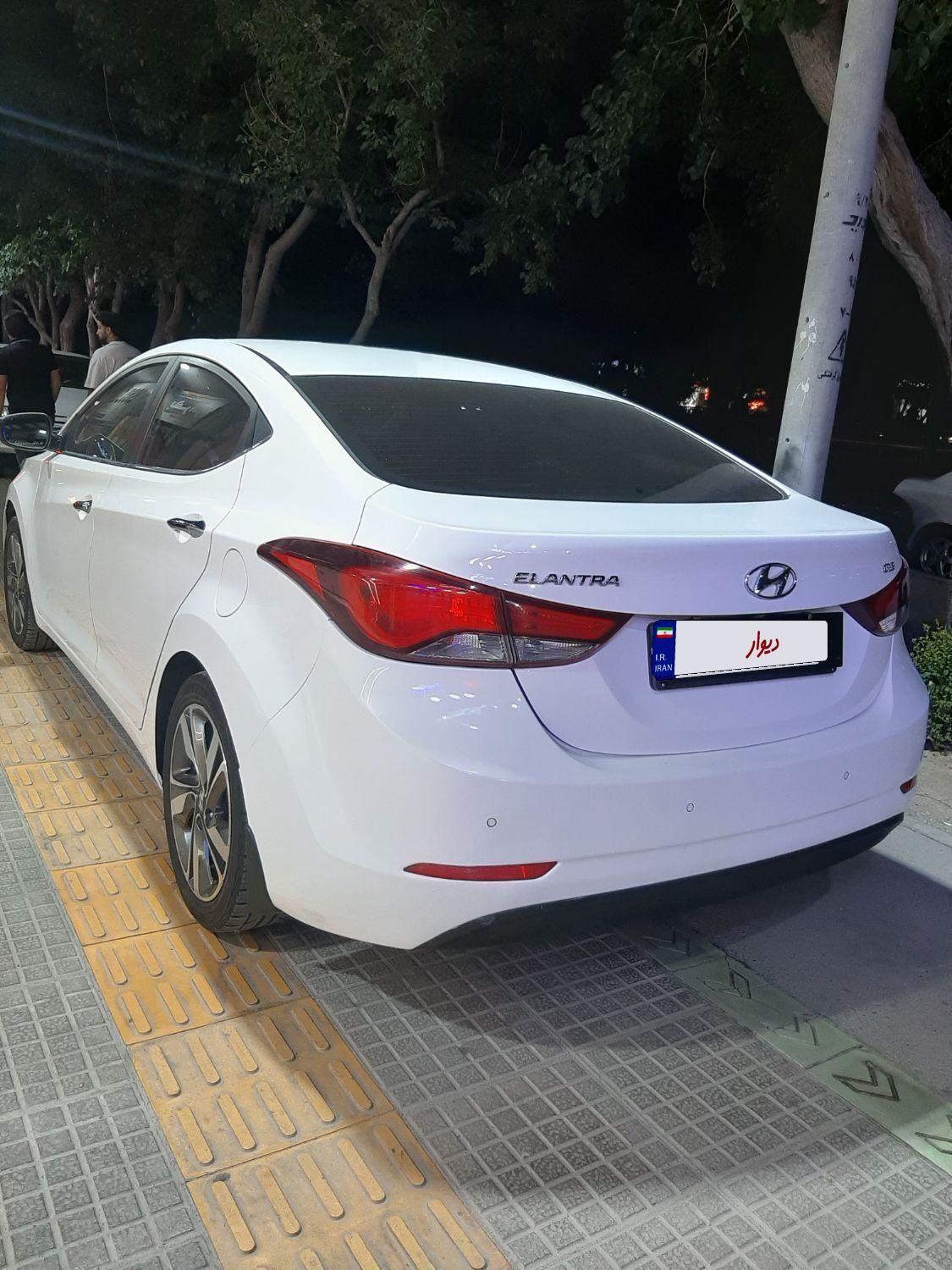 هیوندای النترا 1.8 لیتر - 2014