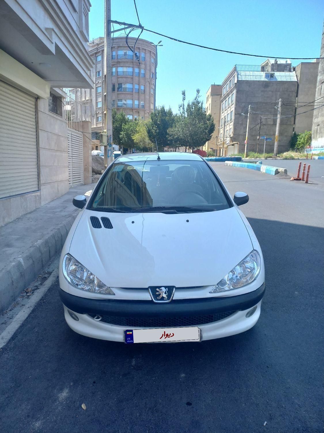 پژو ۲۰۶ صندوق دار v8 - 1396