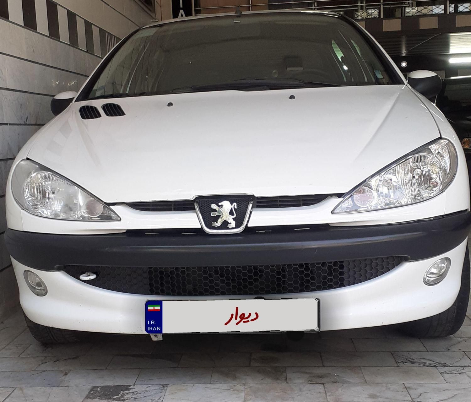 پژو ۲۰۶ صندوق دار v8 - 1394