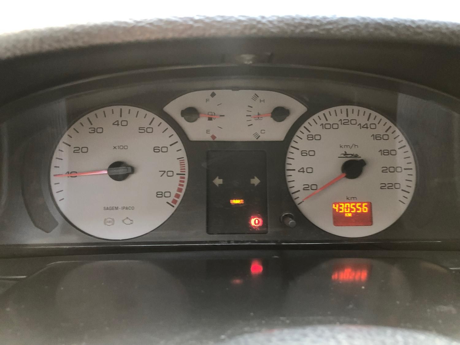 پژو پارس XU7ساده - 1382