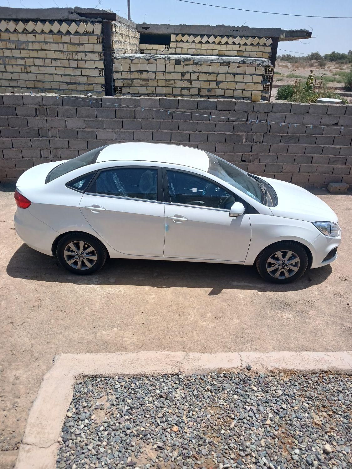 جک J4 اتوماتیک ساده - 1404