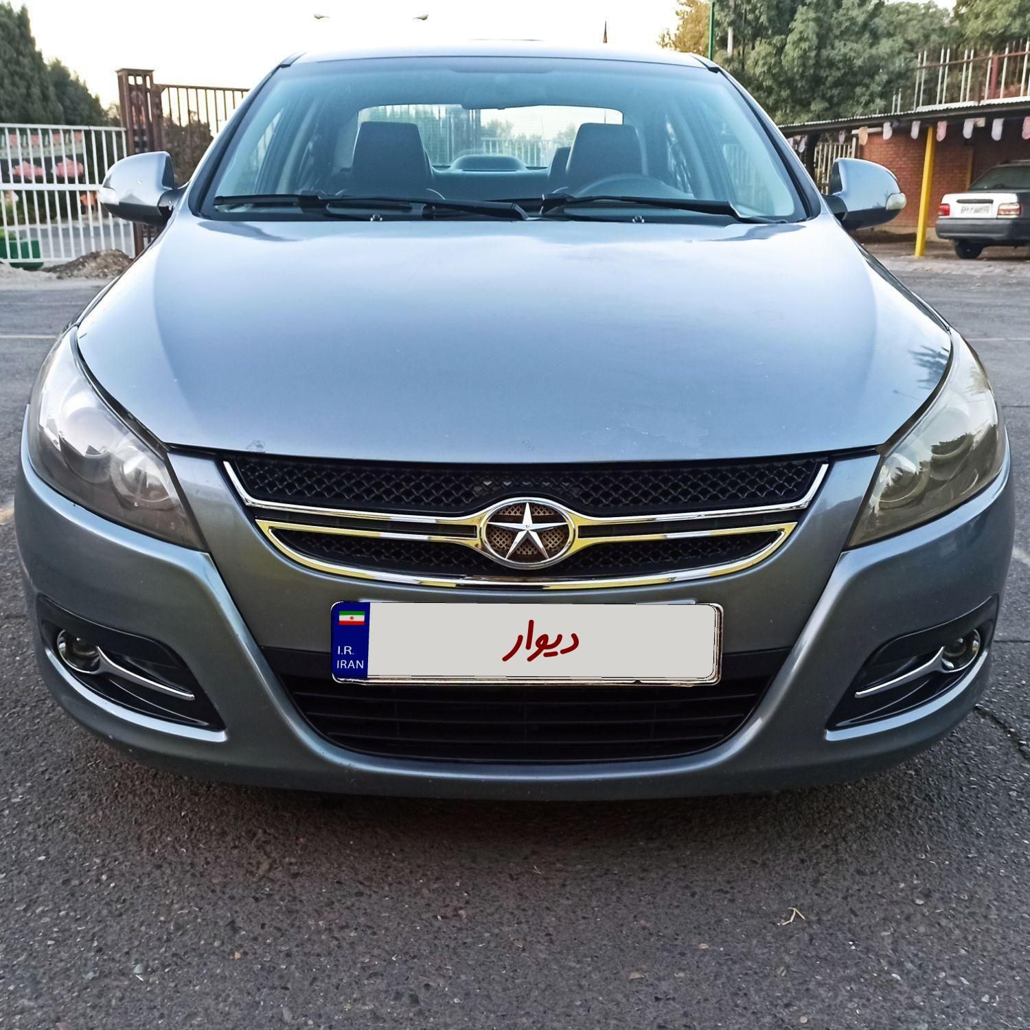 جک J5 اتوماتیک - 1394