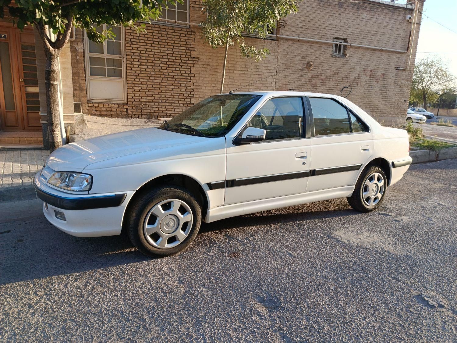 پژو پارس ELX-XU7P سفارشی - 1401