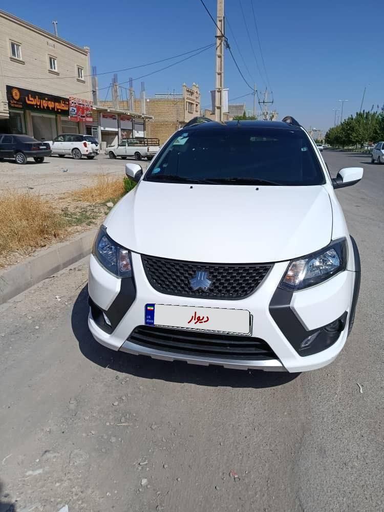کوییک R دنده‌ای - 1404
