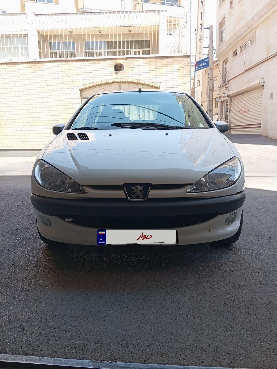 خودرو پژو، ۲۰۶ صندوق دار آگهی ann_19531759