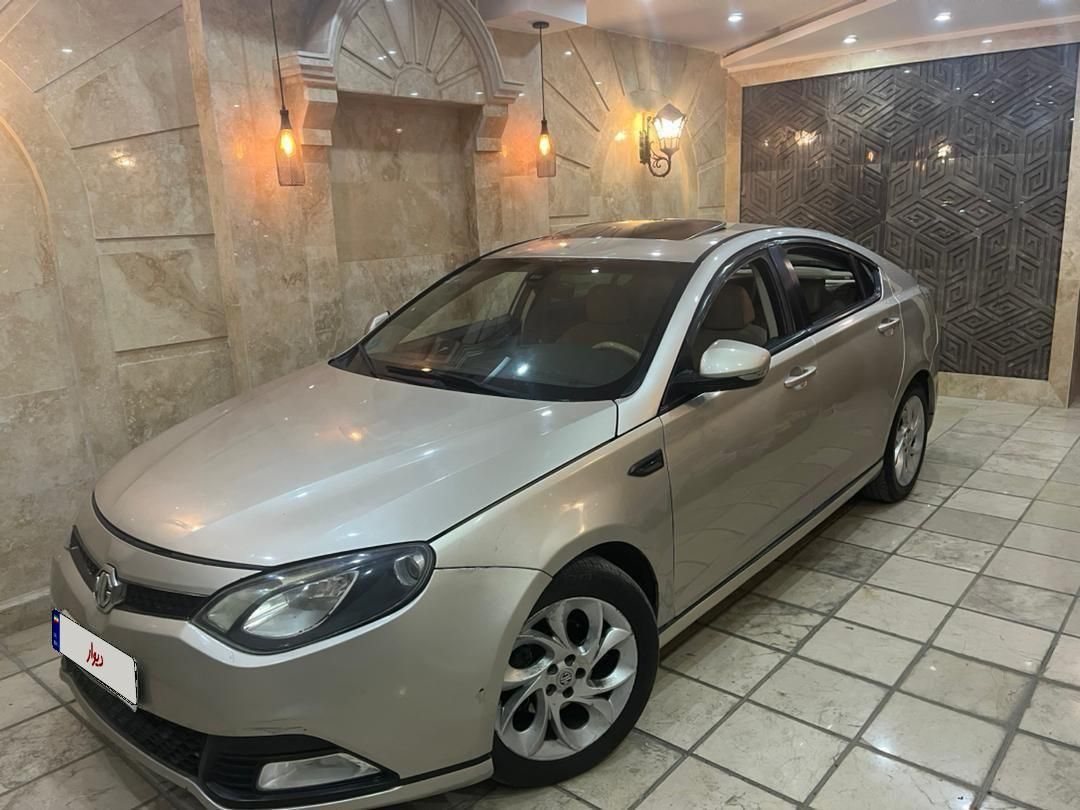 ام جی 6 لیفت بک GT فیس قدیم - 2012