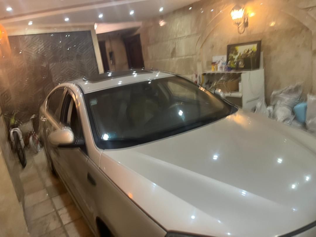 ام جی 6 لیفت بک GT فیس قدیم - 2012