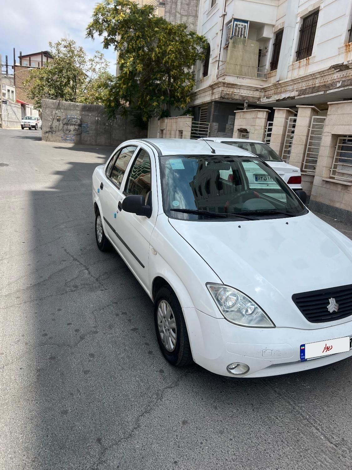 تیبا صندوق دار SX - 1399