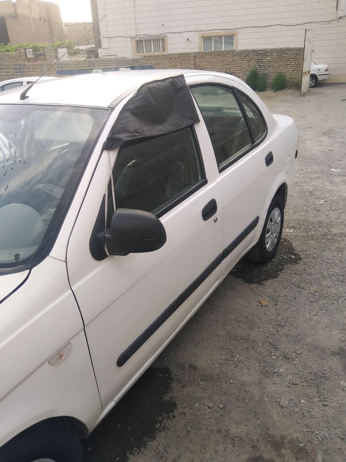 تیبا صندوق دار SX - 1393