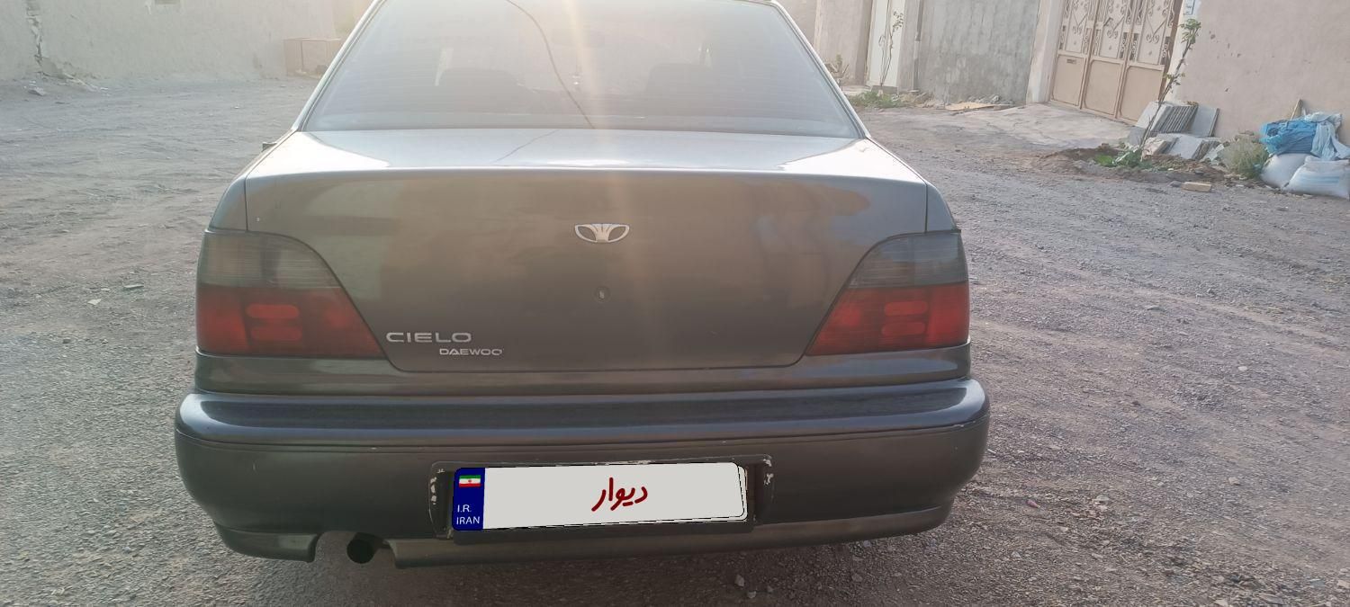 دوو سیلو سدان - 1381