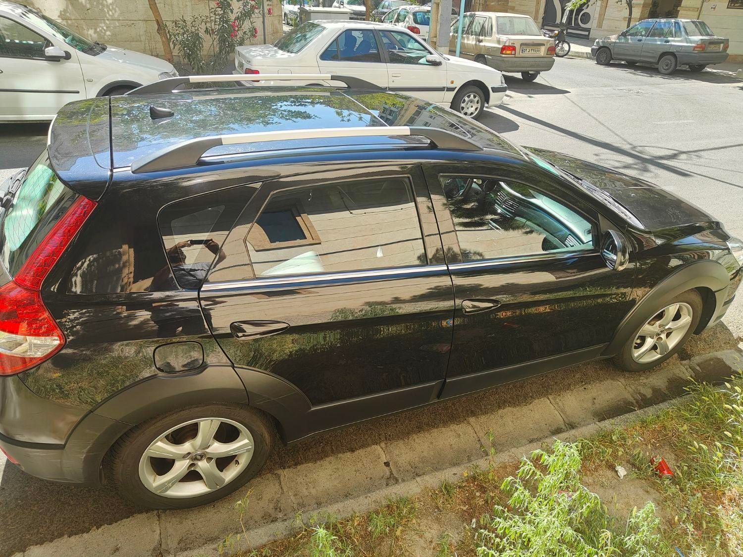 دانگ فنگ H30 کراس اتوماتیک - 1397