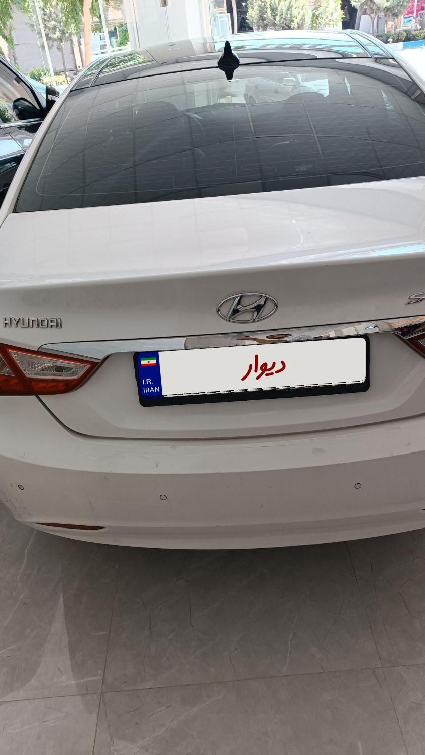 هیوندای سوناتا فول YF - 2011