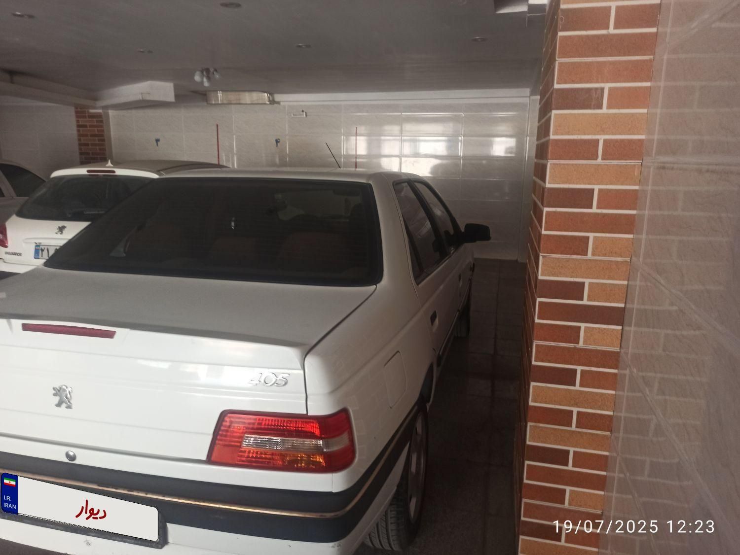پژو 405 SLX بنزینی TU5 - 1400
