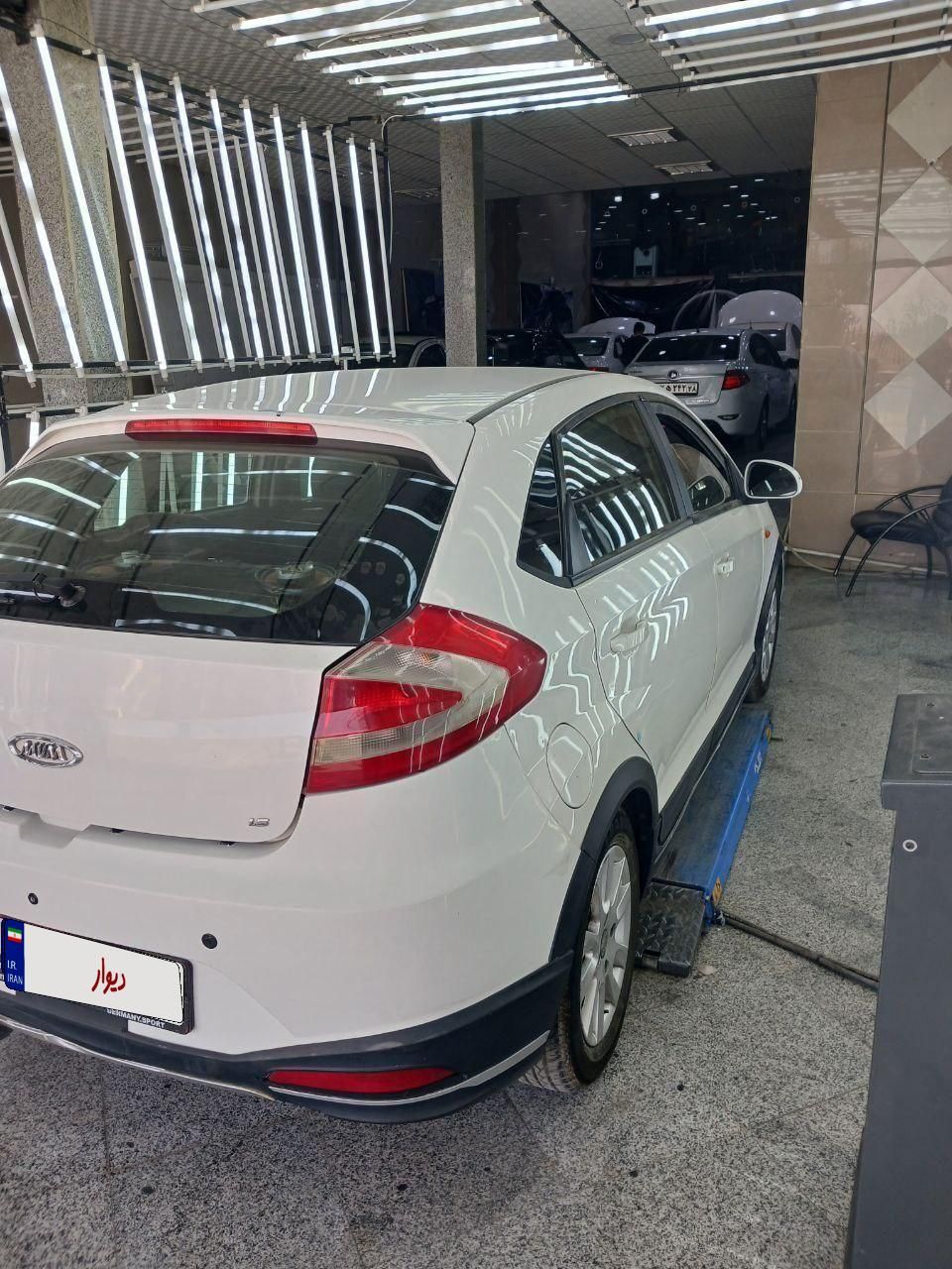 ام وی ام 315 هاچ بک اسپرت لاکچری - 1395