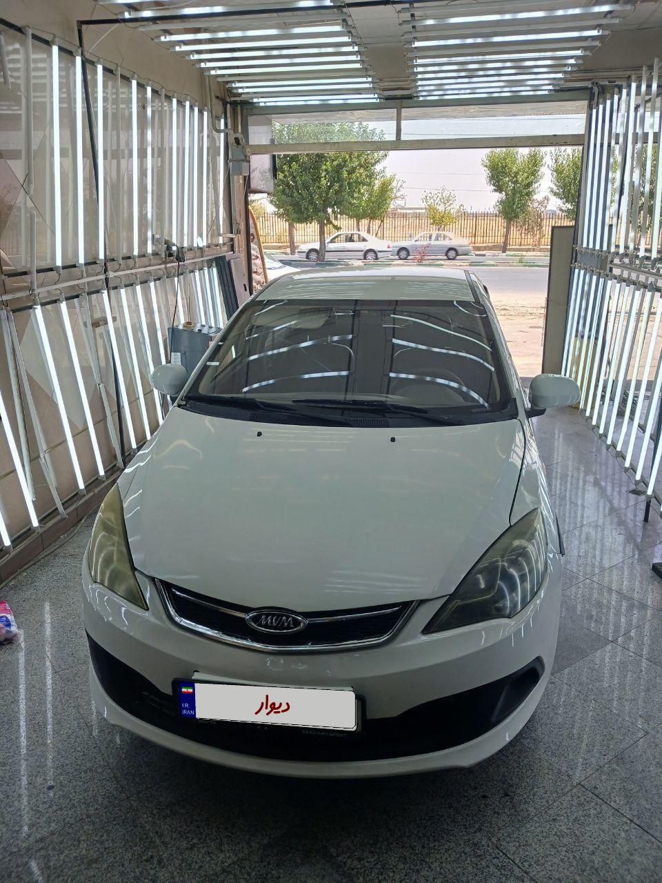 ام وی ام 315 هاچ بک اسپرت لاکچری - 1395