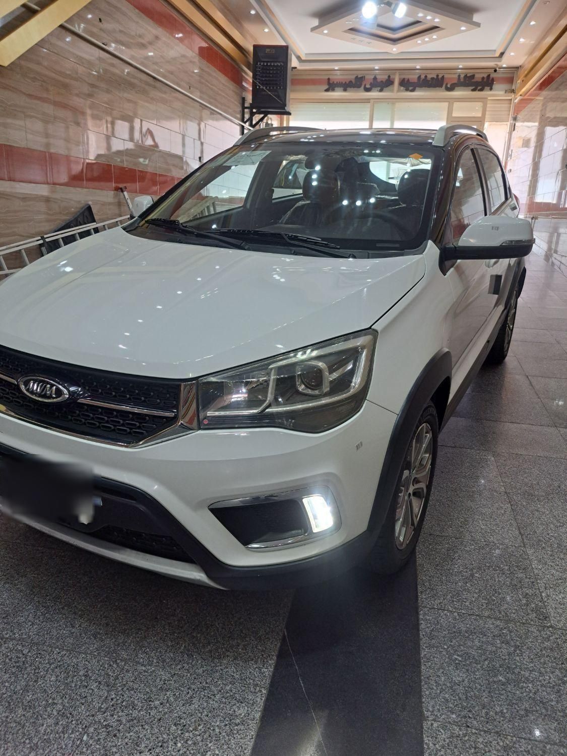 ام وی ام X22 اتوماتیک اسپرت - 1396