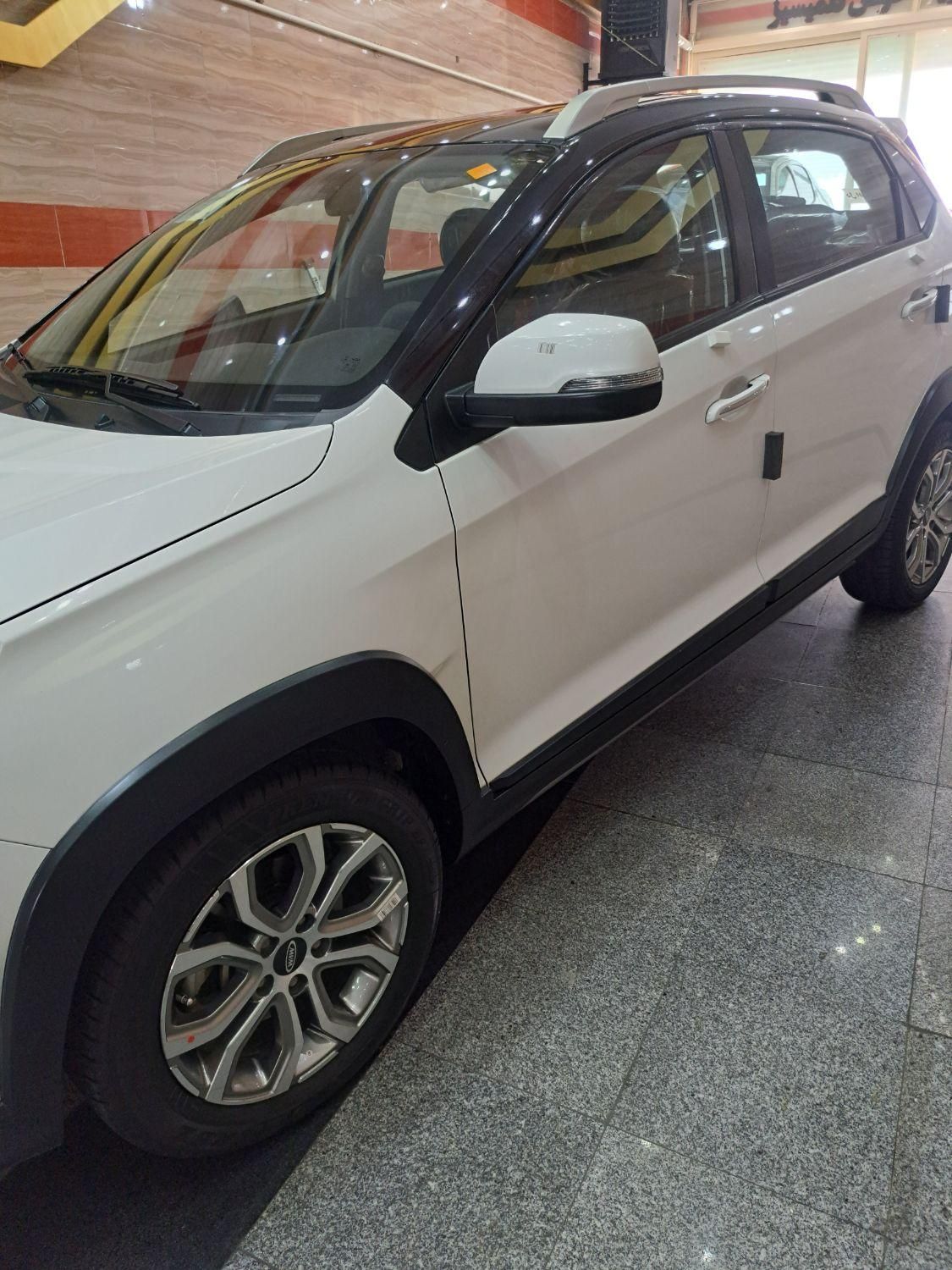 ام وی ام X22 اتوماتیک اسپرت - 1396