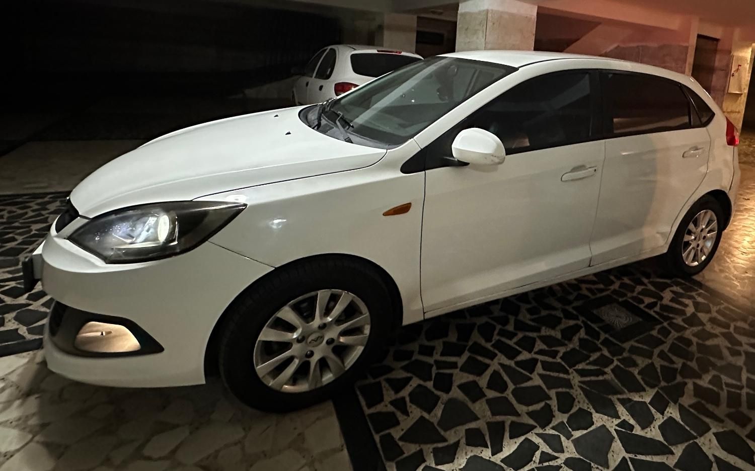 ام وی ام 315 هاچ بک اسپرت اکسلنت - 1396