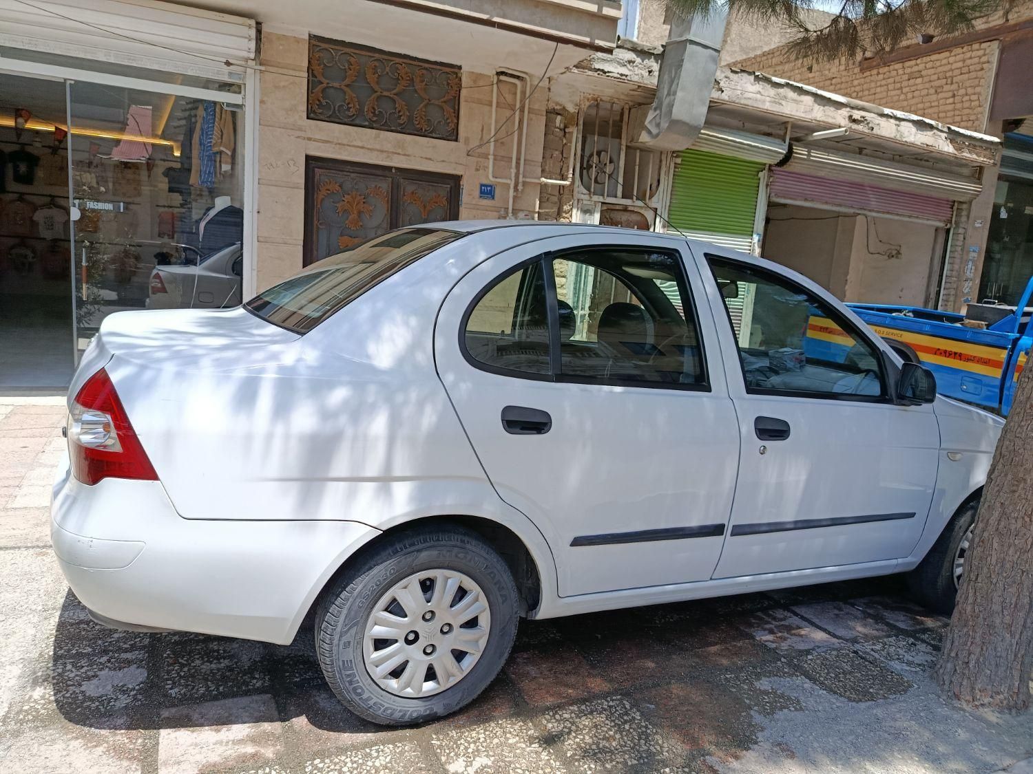 تیبا صندوق دار SX - 1398