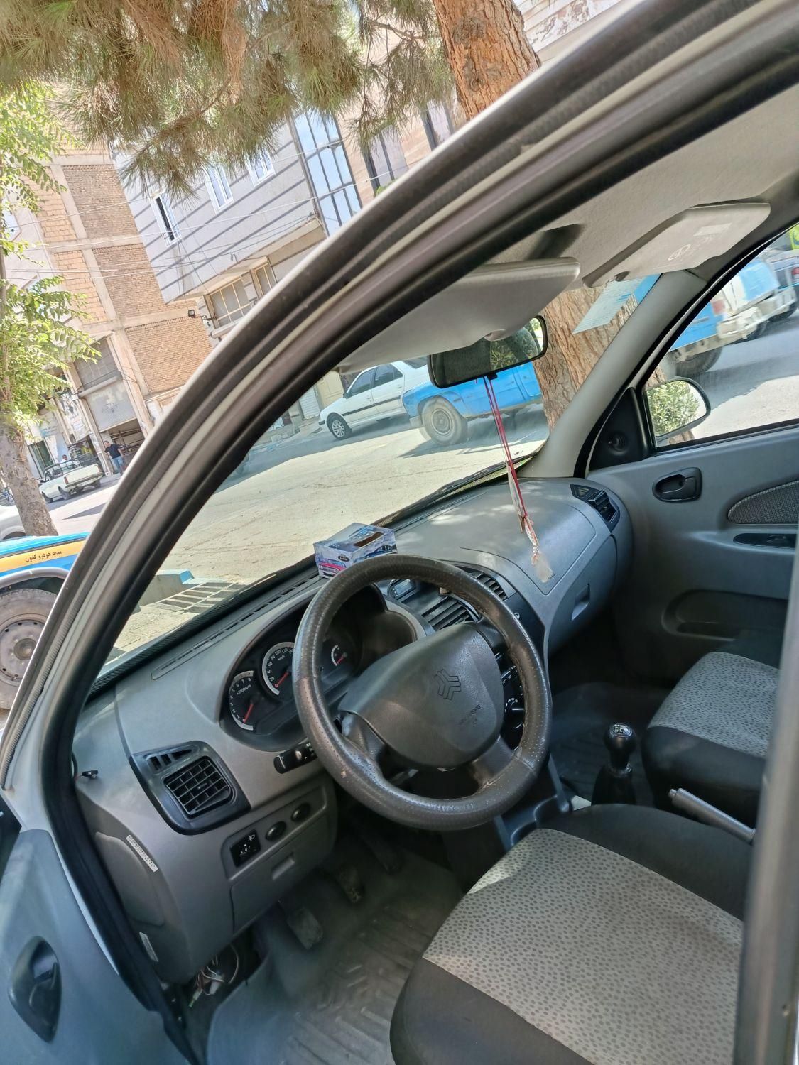 تیبا صندوق دار SX - 1398