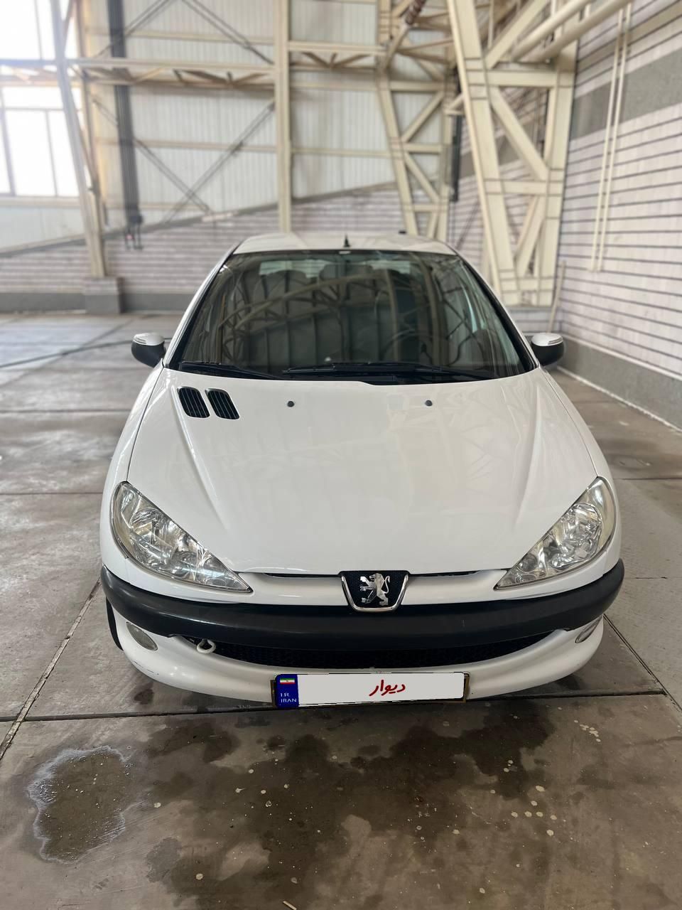 پژو ۲۰۶ صندوق دار v8 - 1396