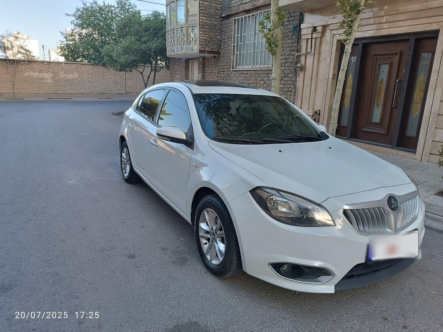 برلیانس H320 دنده‌ای 1650 - 1397