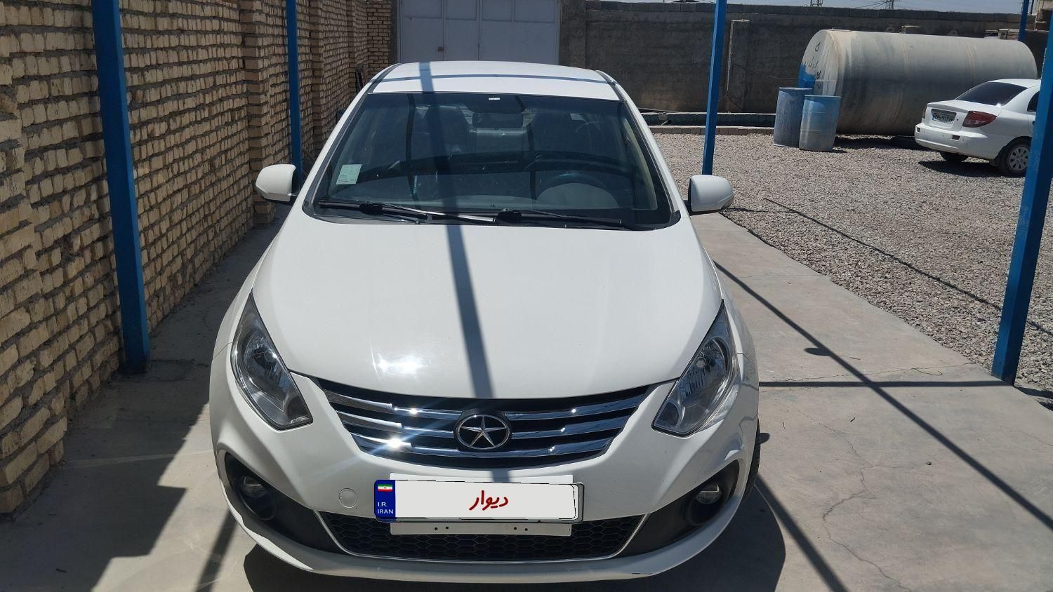 جک J4 اتوماتیک ساده - 1403