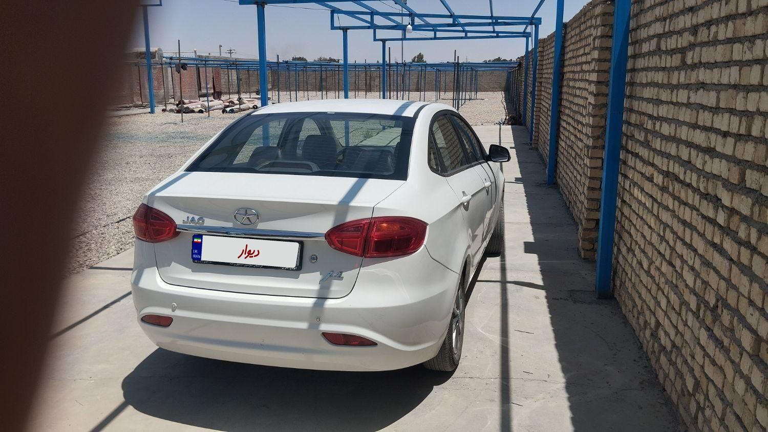 جک J4 اتوماتیک ساده - 1403