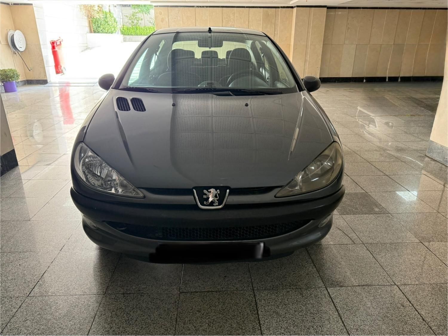 پژو ۲۰۶ صندوق دار v8 - 1395
