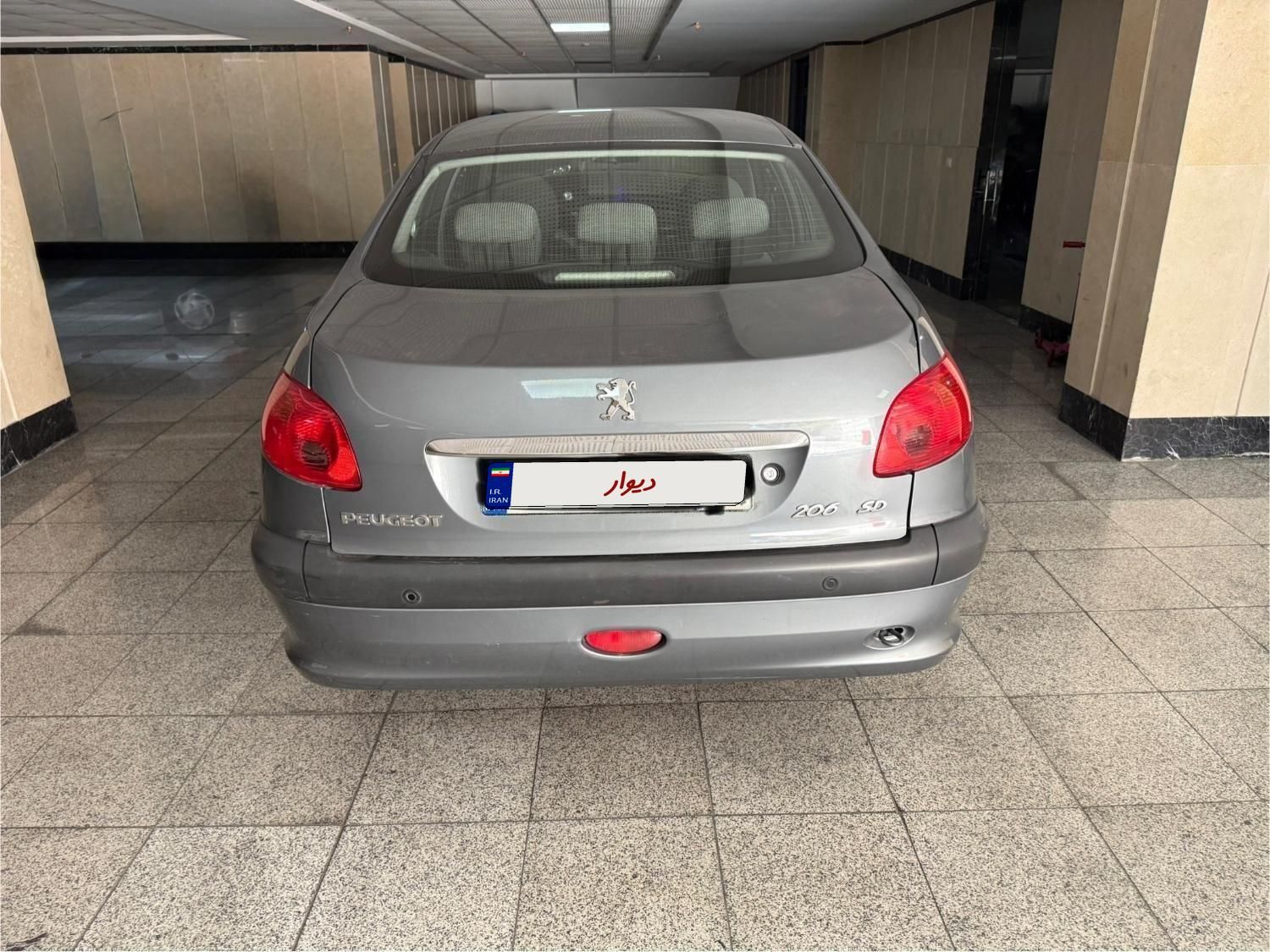 پژو ۲۰۶ صندوق دار v8 - 1395