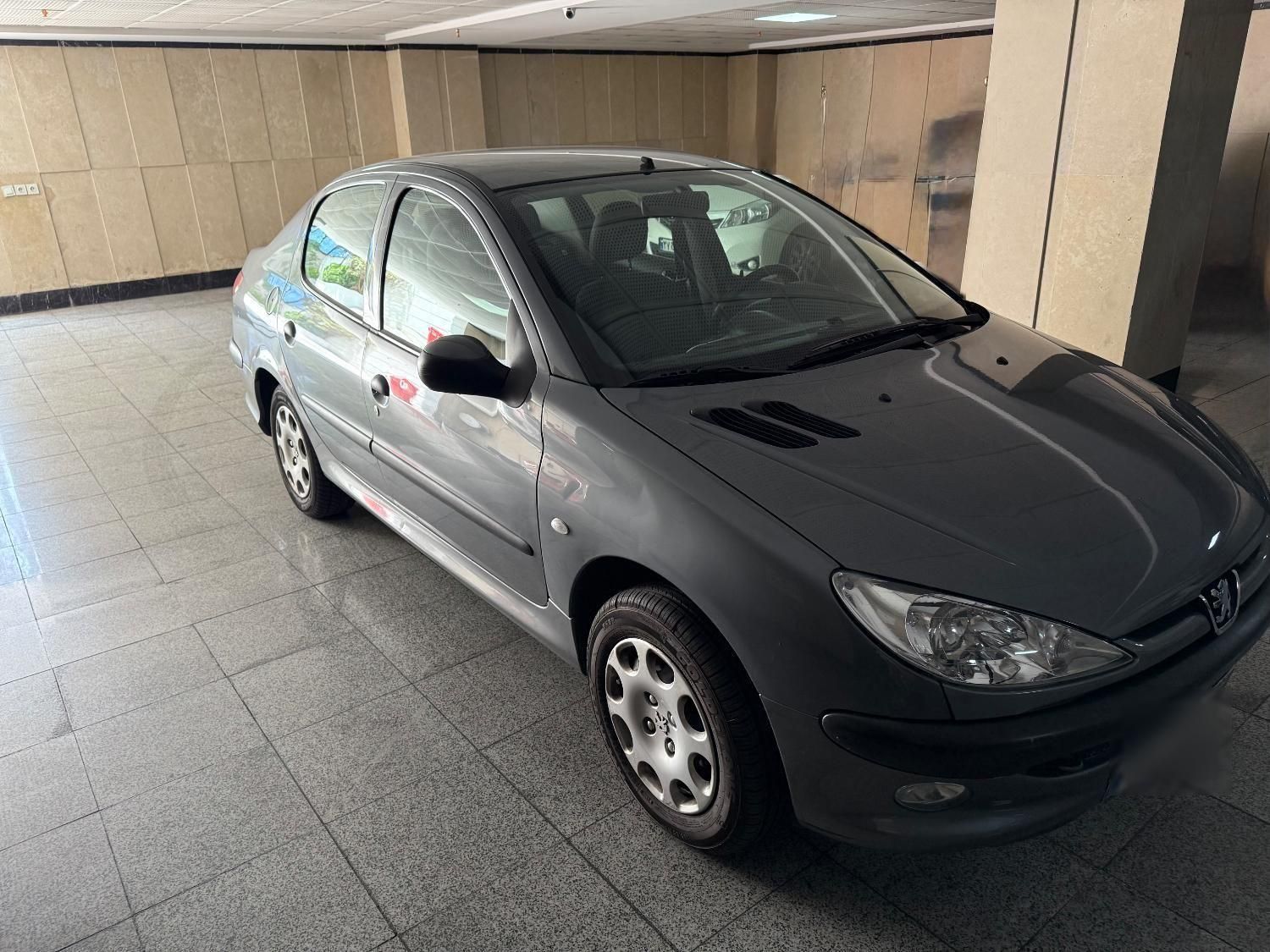 پژو ۲۰۶ صندوق دار v8 - 1395