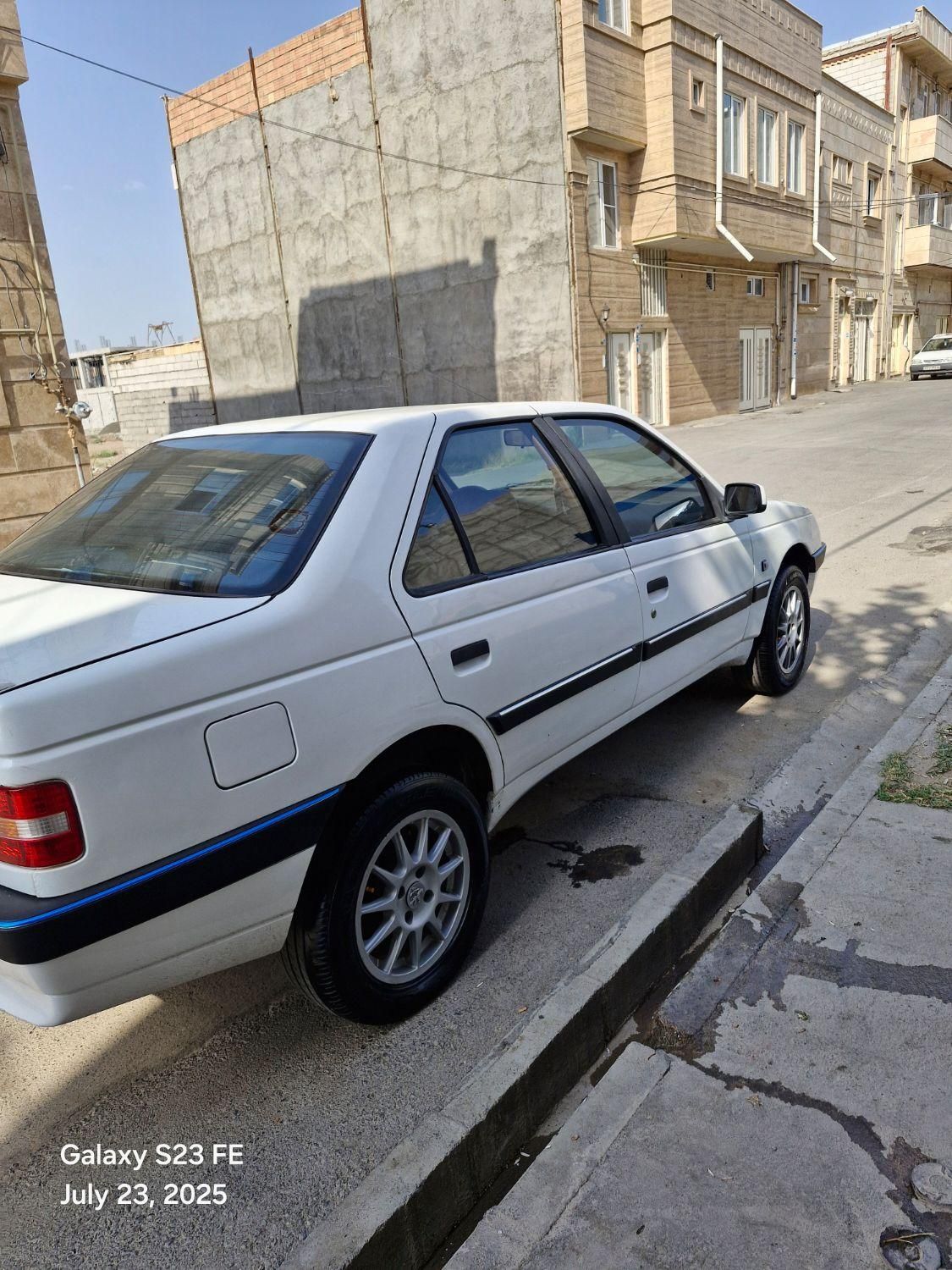 پژو 405 SLX بنزینی TU5 - 1392
