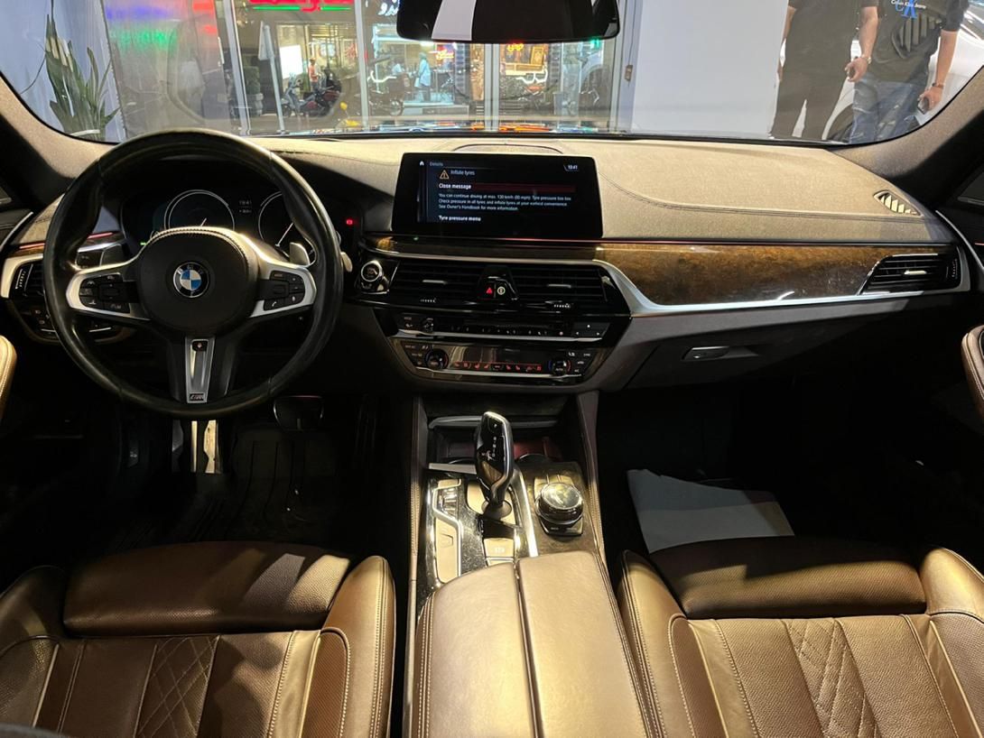 ب ام و سری 5 530i - 2017