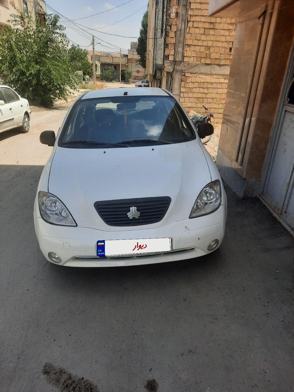 تیبا صندوق دار SX - 1393