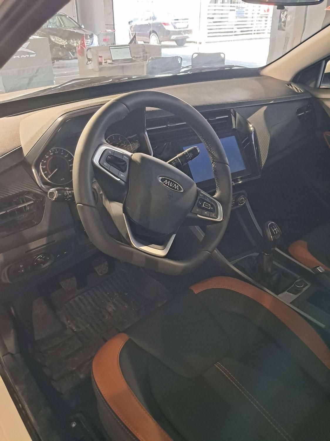 ام وی ام X22 پرو اتوماتیک اکسلنت - 1404