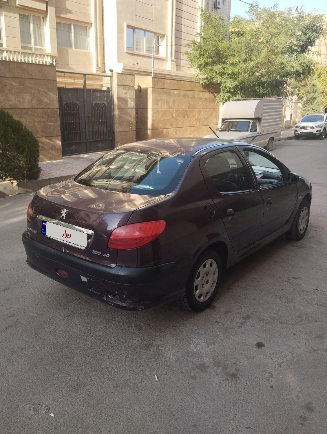 پژو ۲۰۶ صندوق دار v20 - 1389