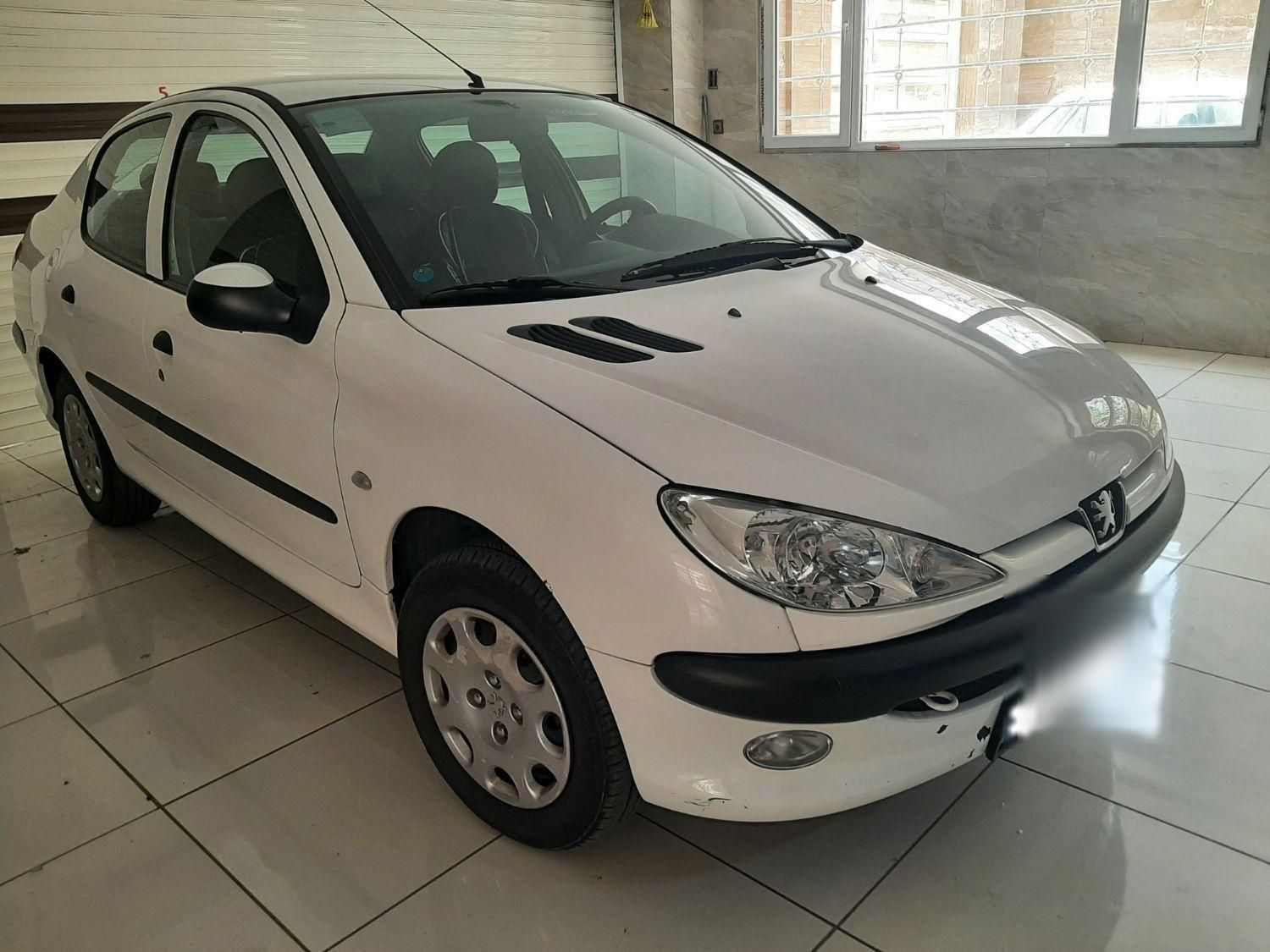 پژو ۲۰۶ صندوق دار v8 - 1395